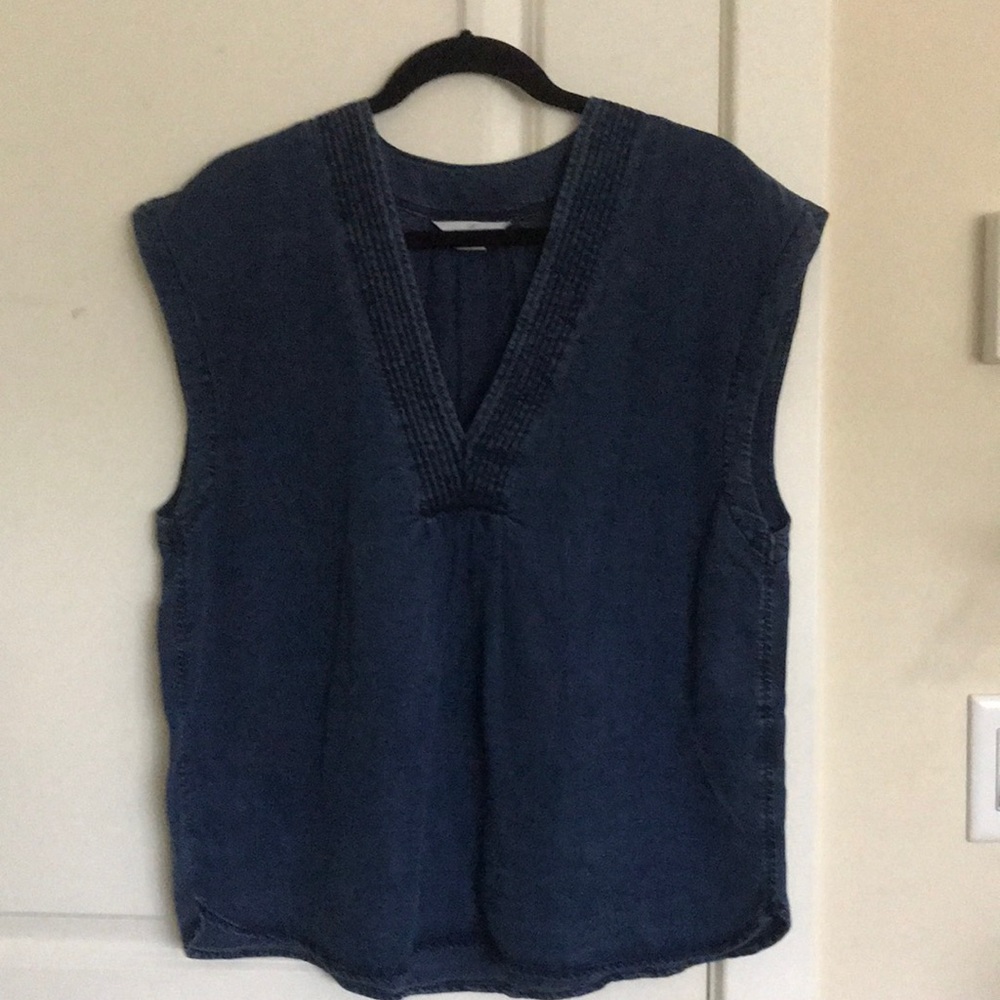 - H &M denim top